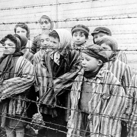 DÜSAM - Dünya Savaş Mağduru Çocukları Koruma Derneği