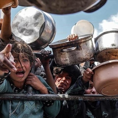 DÜSAM - Dünya Savaş Mağduru Çocukları Koruma Derneği